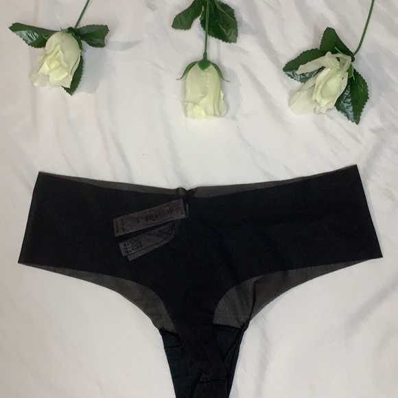 Victoria’s Secret, new 2 panties colaless - Picture 4 of 7
